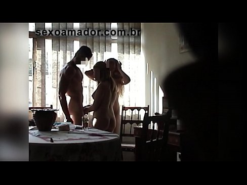 ❤️ Inimbitahan ng mga sex friends ang isang higanteng lalaki at isang threesome kasama niya ❤❌ Porno fb sa tl.sex78.ru
